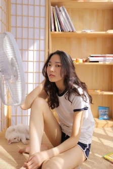 小兔子被大蟒蛇做哭